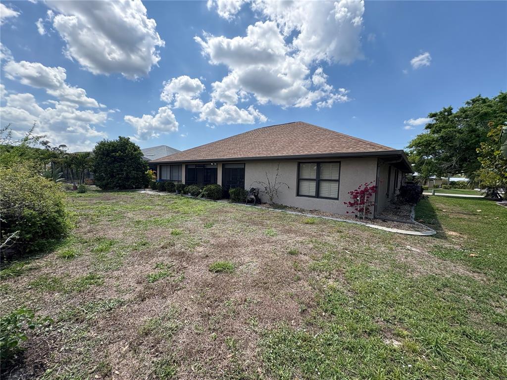 7540 COCO PLUM, PUNTA GORDA, FL — photo 3 of 30