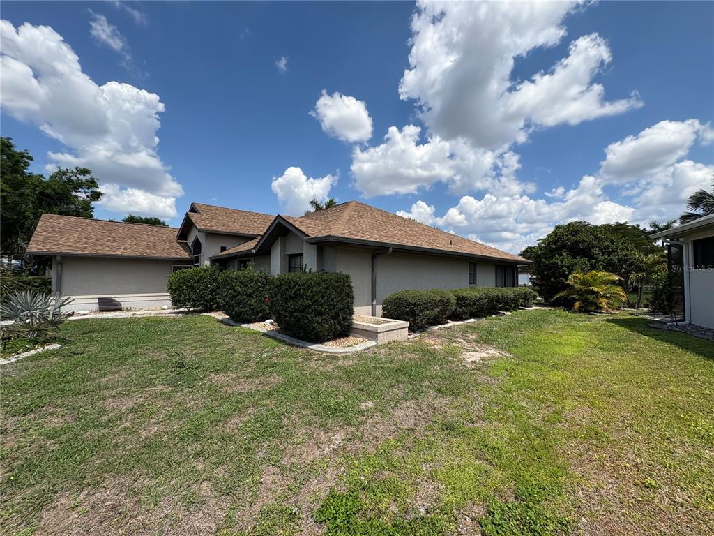 7540 COCO PLUM, PUNTA GORDA, FL — photo 4 of 30