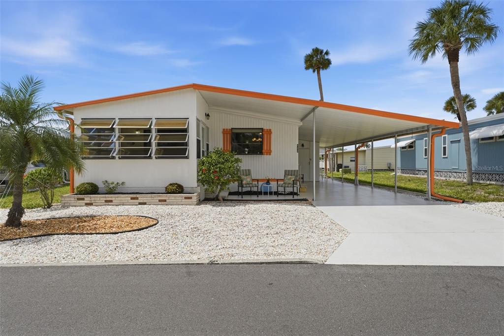 620 CERVINA DRIVE S