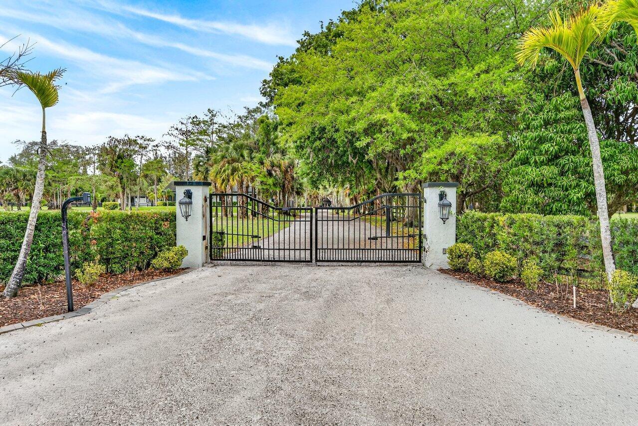2741 Buck Ridge Trail, Loxahatchee FL 33470