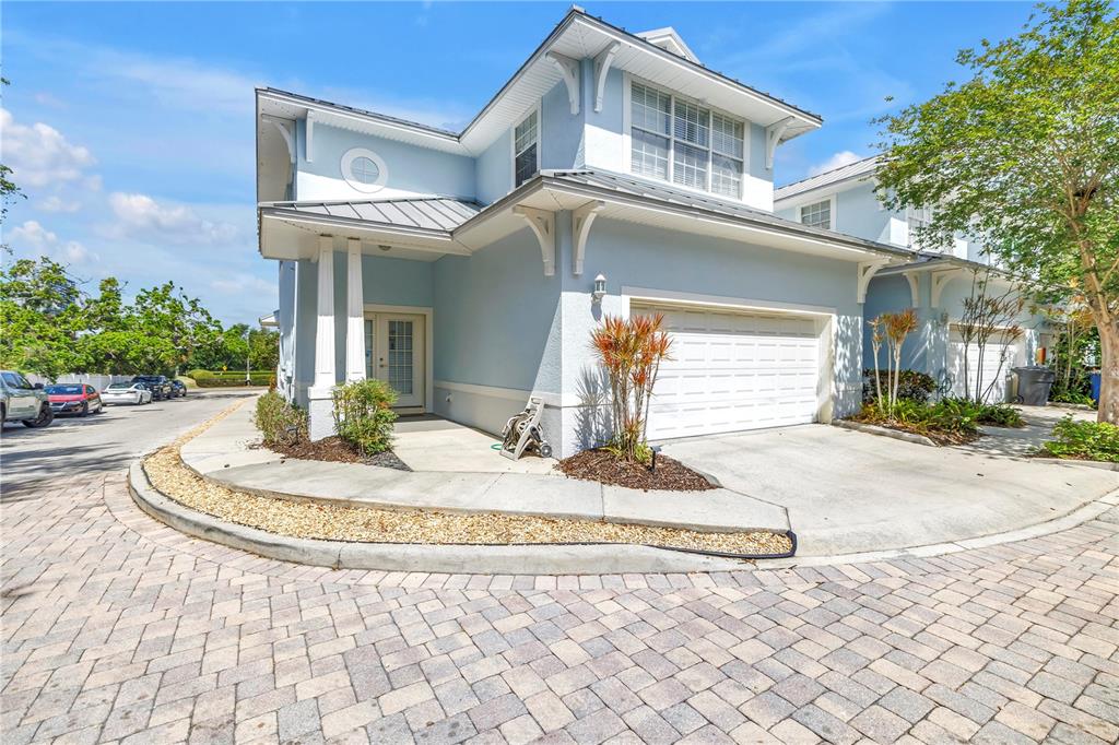 1014 EWING PLACE
