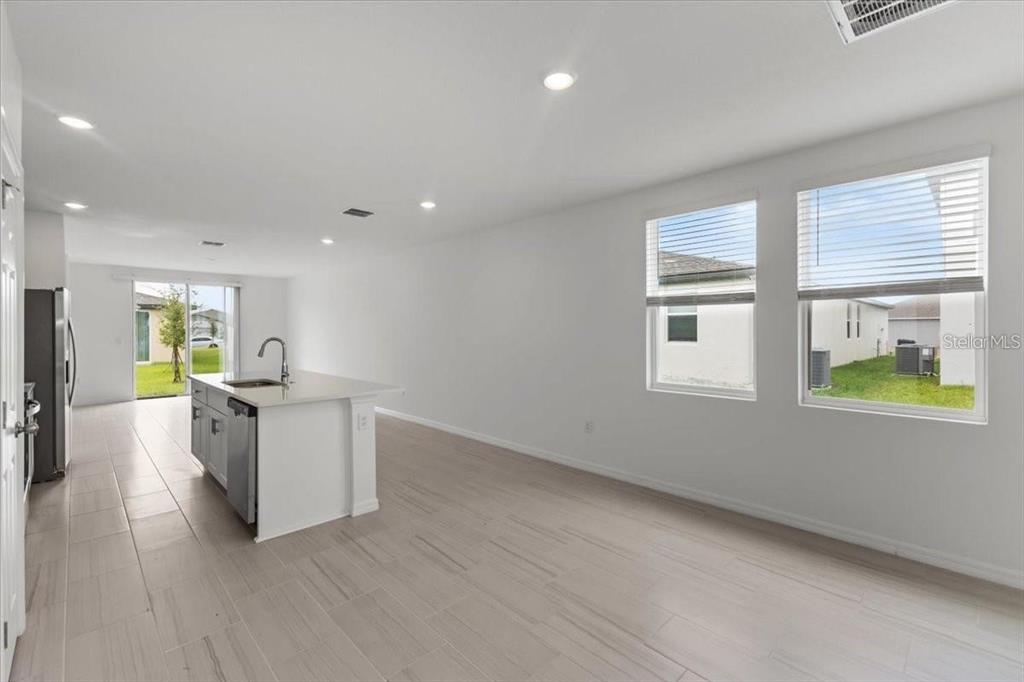 3552 BROADWING BOULEVARD, POINCIANA, FL — photo 5 of 19