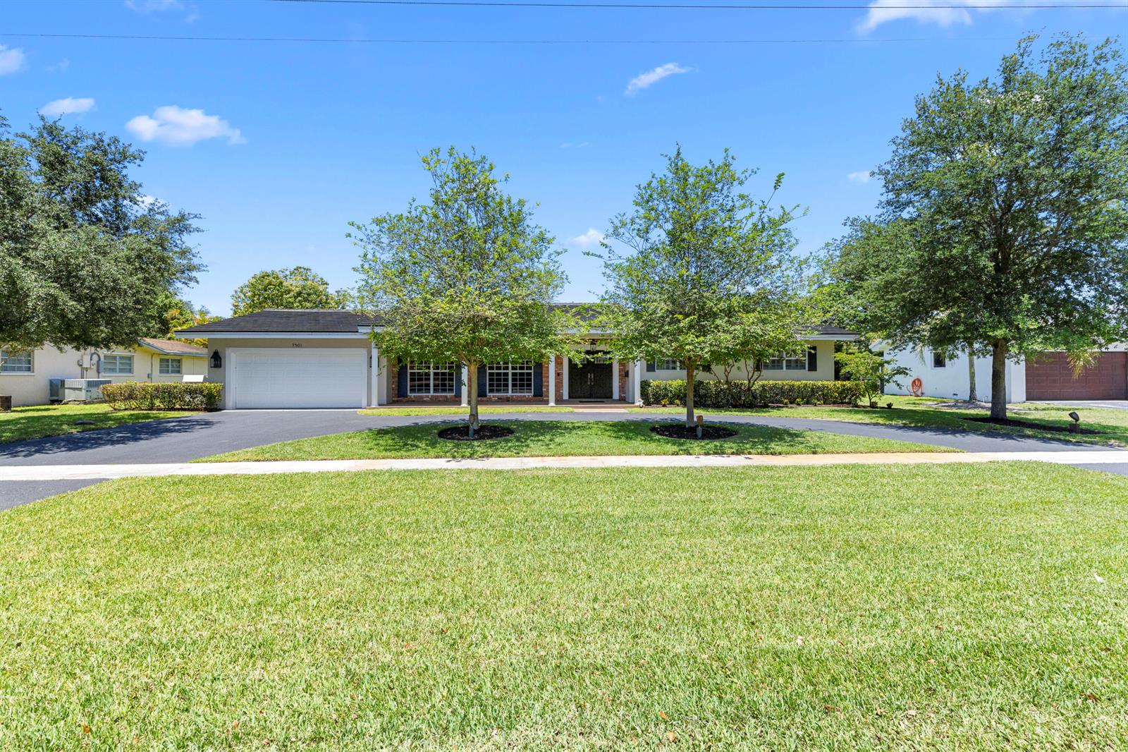 7501 Plantation Road, Plantation FL 33317