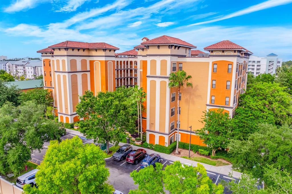 12527 FLORIDAYS RESORT DRIVE UNIT E104