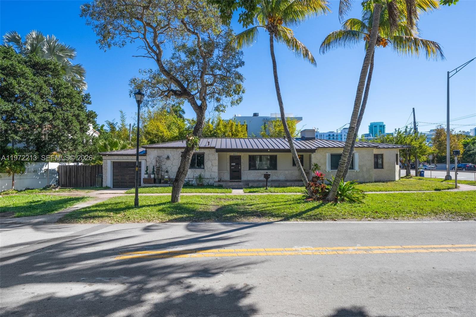 6311 La Gorce Dr, Miami Beach FL 33141