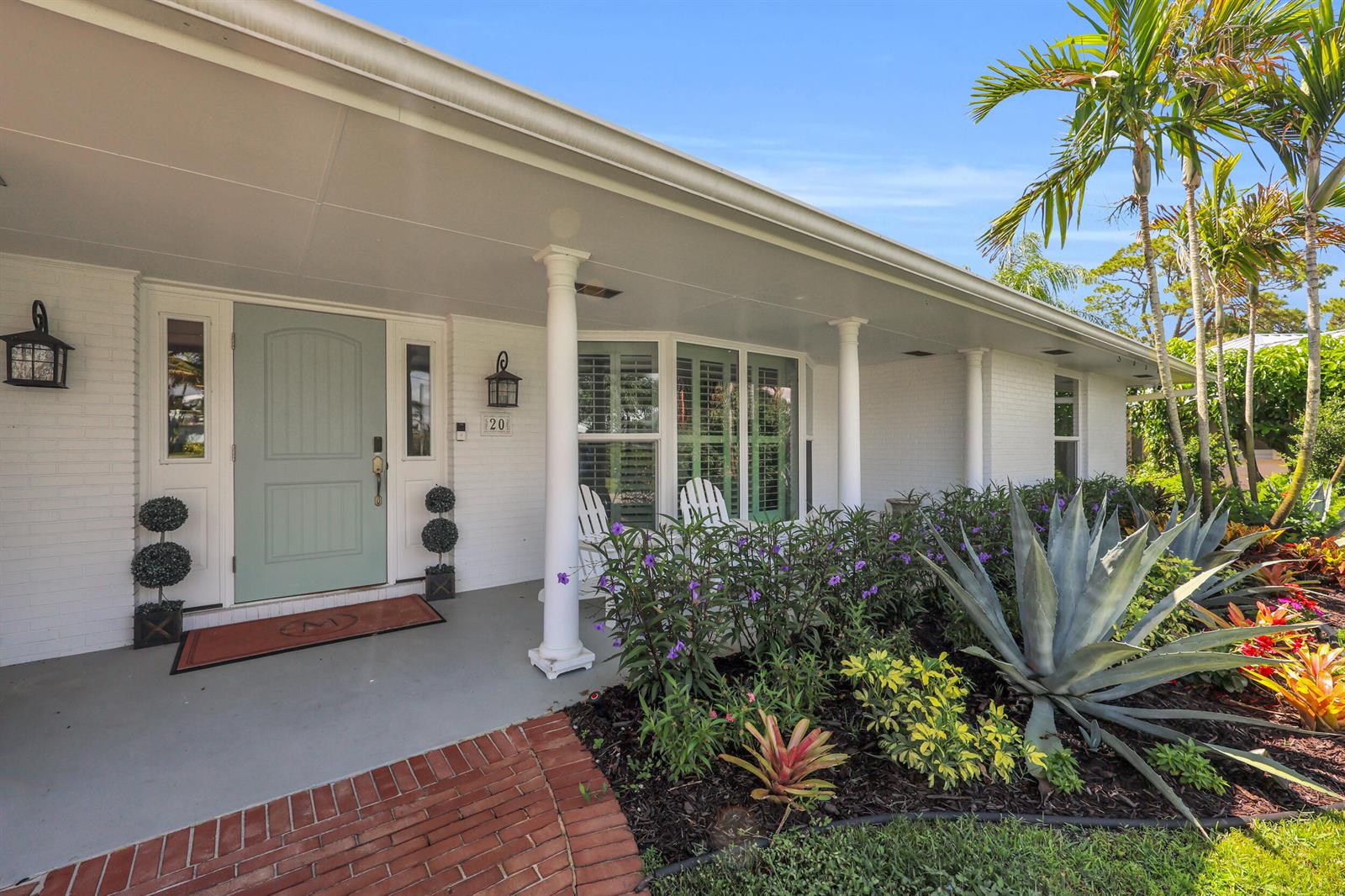 20 Bunker Place, Tequesta FL 33469