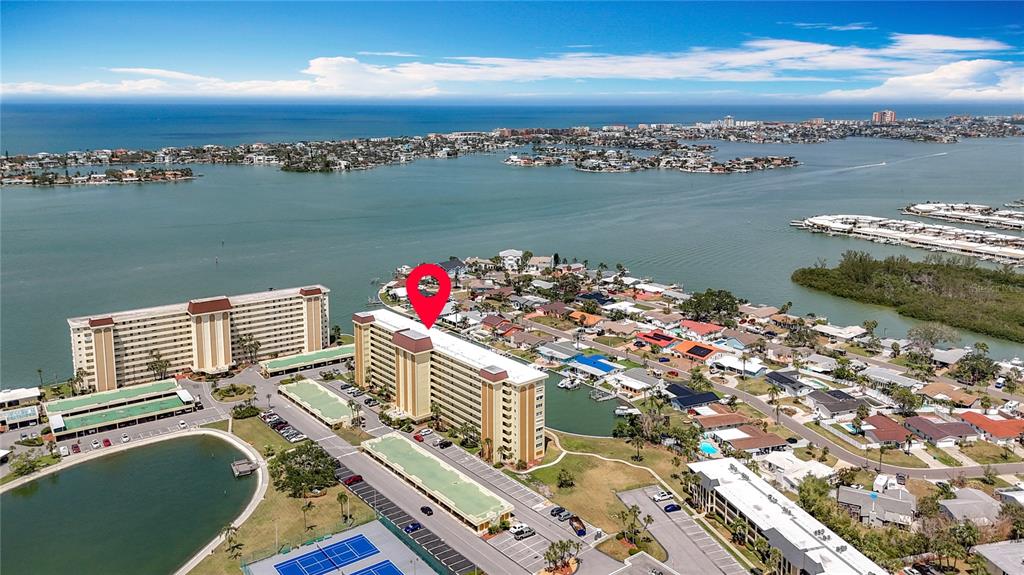 4725 COVE CIRCLE UNIT 908