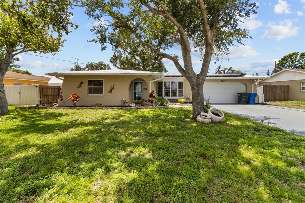3507 OXFORD DRIVE W