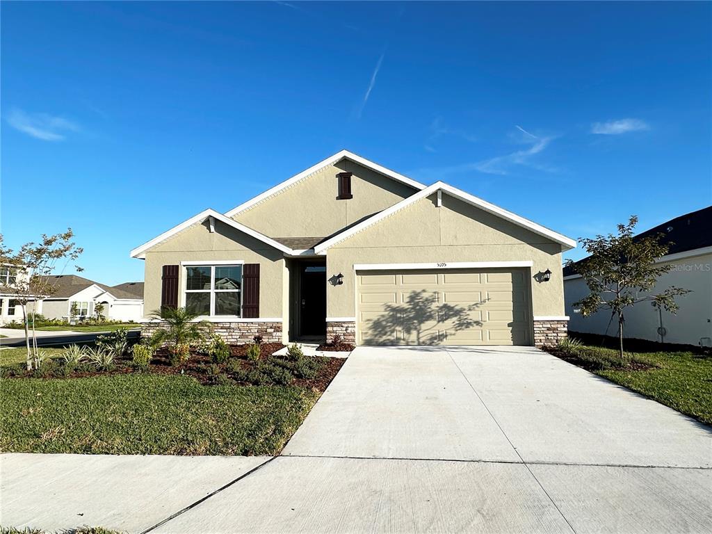 5105 VECCHIO COURT