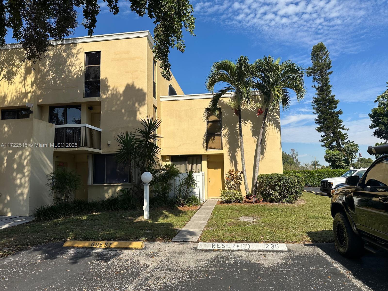 2801 SW 87th Ave # 1005, Davie FL 33328