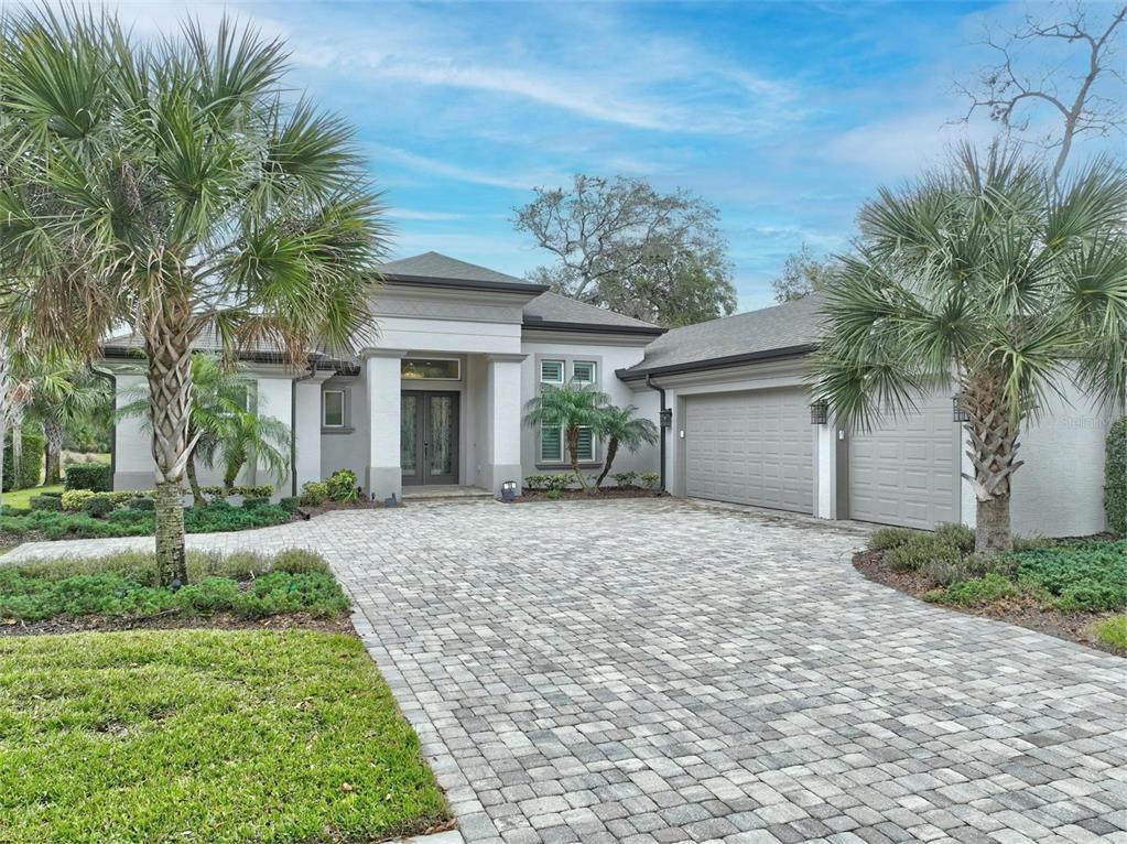 32 CREEKSIDE DRIVE