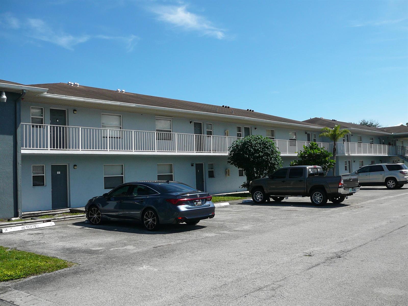 617 Ixoria Avenue, Fort Pierce FL 34982