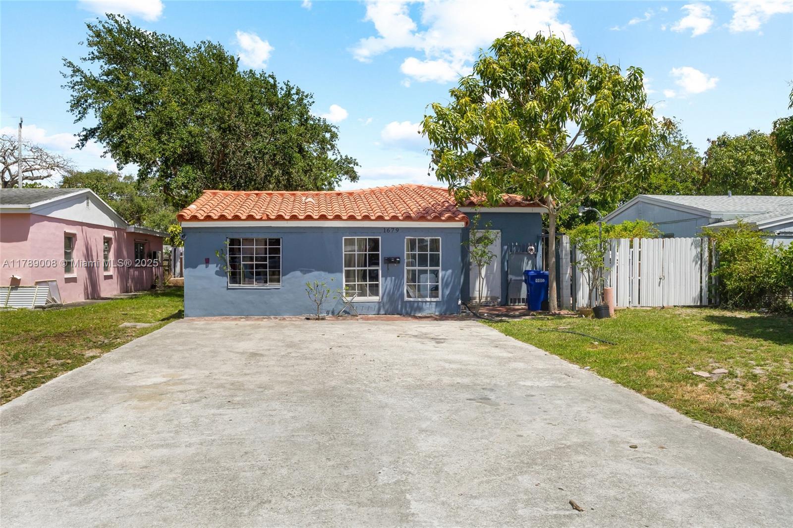1679 NE 181st St, North Miami Beach FL 33162