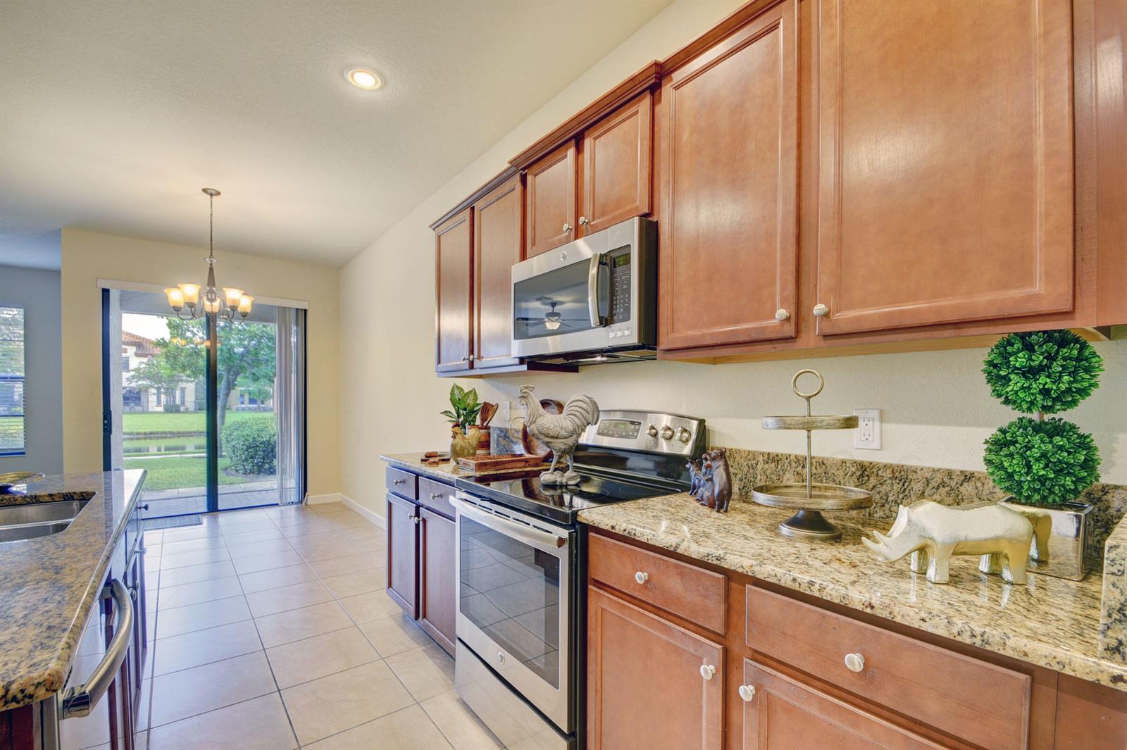 10385 Wellington Parc Drive, Wellington FL 33449