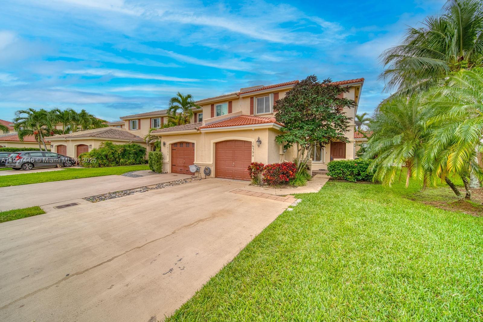 16394 SW 75th St, Miami FL 33193