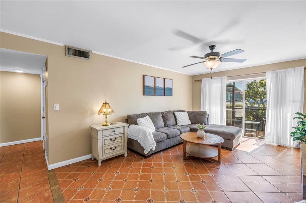 3269 BENEVA ROAD UNIT 102, SARASOTA, FL — photo 4 of 30
