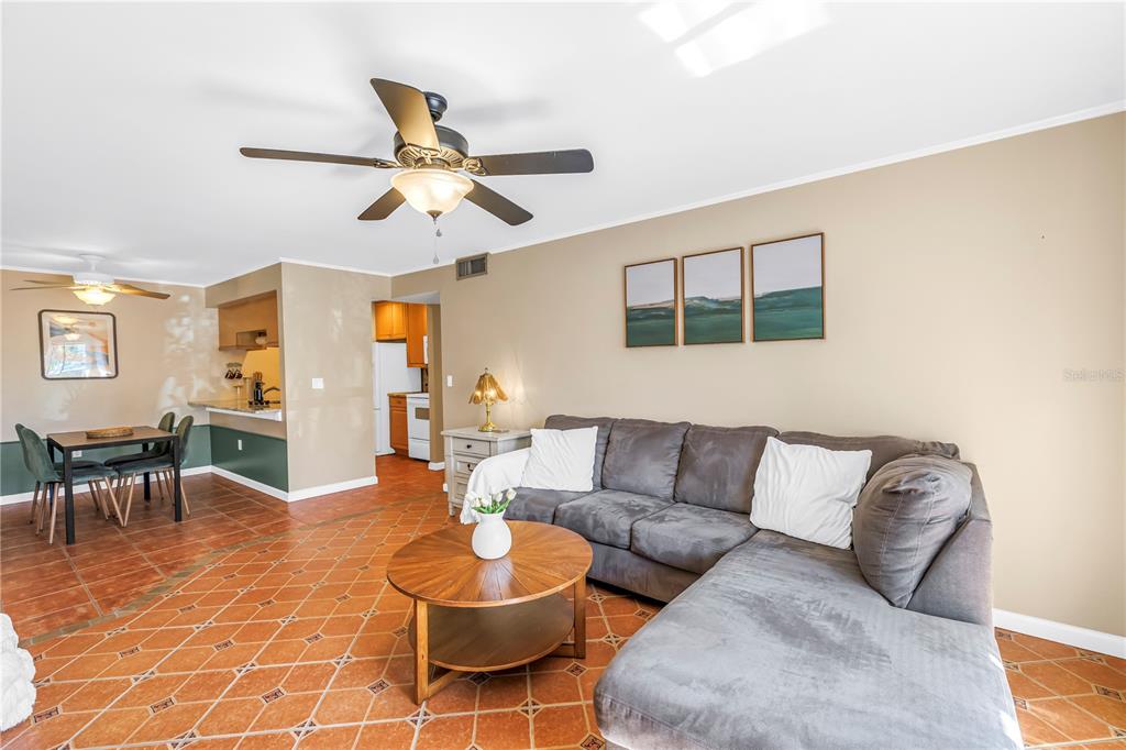 3269 BENEVA ROAD UNIT 102, SARASOTA, FL — photo 5 of 30