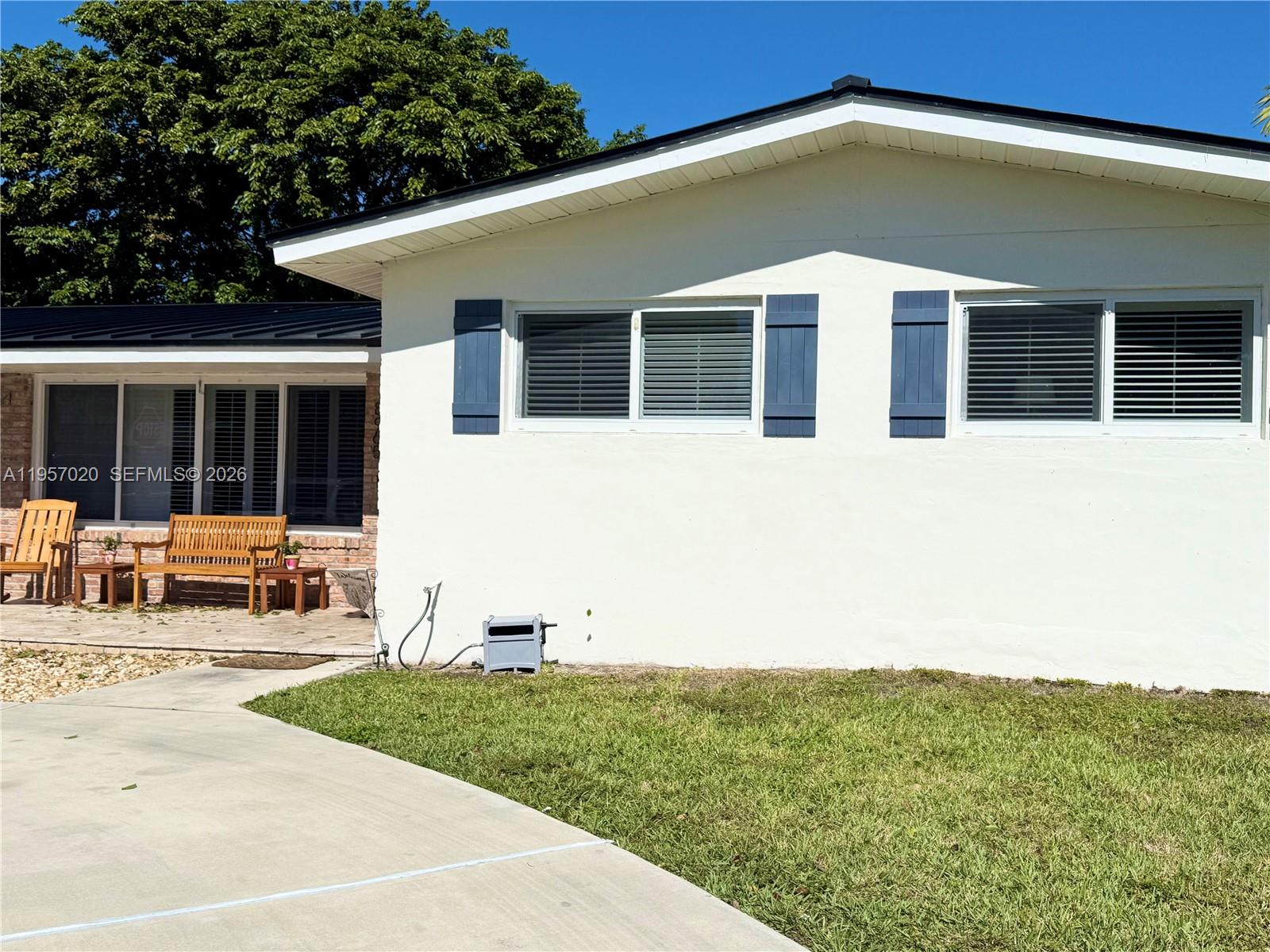 8965 SW 125th Ter, Miami FL 33176