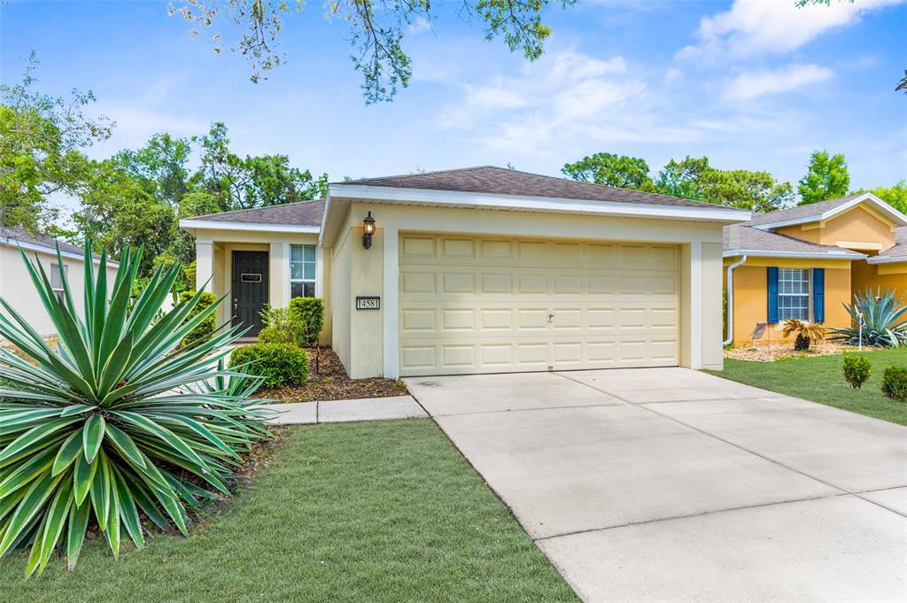 14581 WAKE ROBIN DRIVE, BROOKSVILLE, FL — photo 3 of 30