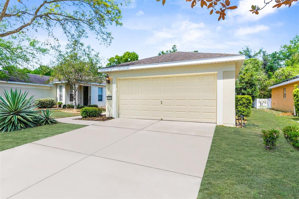 14581 WAKE ROBIN DRIVE, BROOKSVILLE, FL — photo 4 of 30