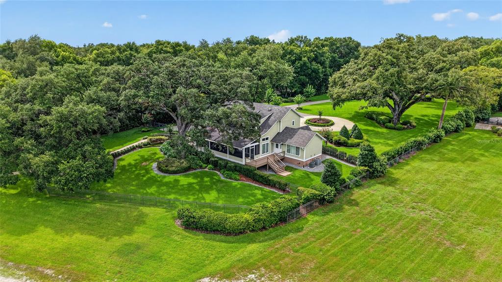 12950 E HIGHWAY 25, OCKLAWAHA, FL — photo 4 of 30