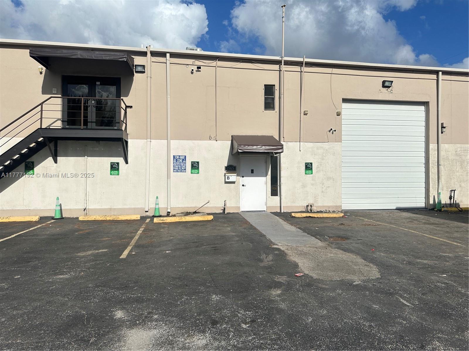 1565 NW 88th Ave # B, Doral FL 33172