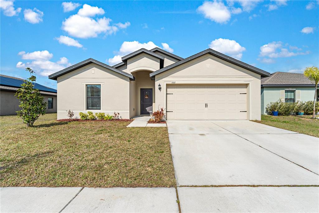 1102 WYNNMERE WALK AVENUE