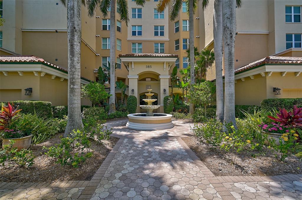 385 N POINT ROAD UNIT 402, OSPREY, FL — photo 4 of 30