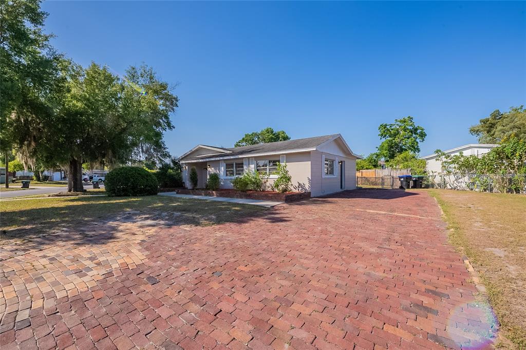 5600 ARUNDEL DRIVE
