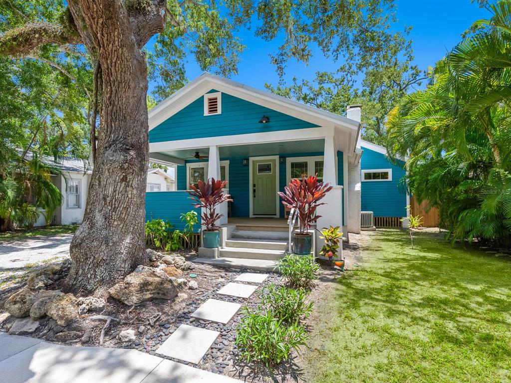 1732 6TH STREET