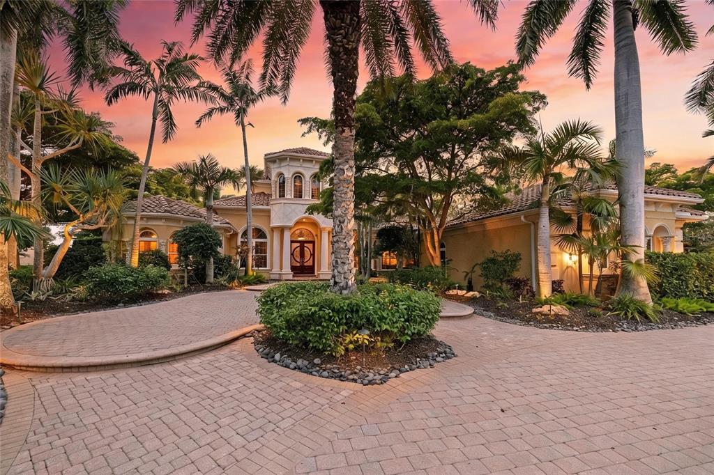 7202 TEAL CREEK GLEN