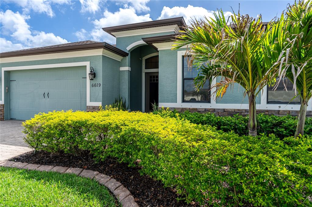 6619 35TH COURT E, SARASOTA, FL — photo 4 of 30