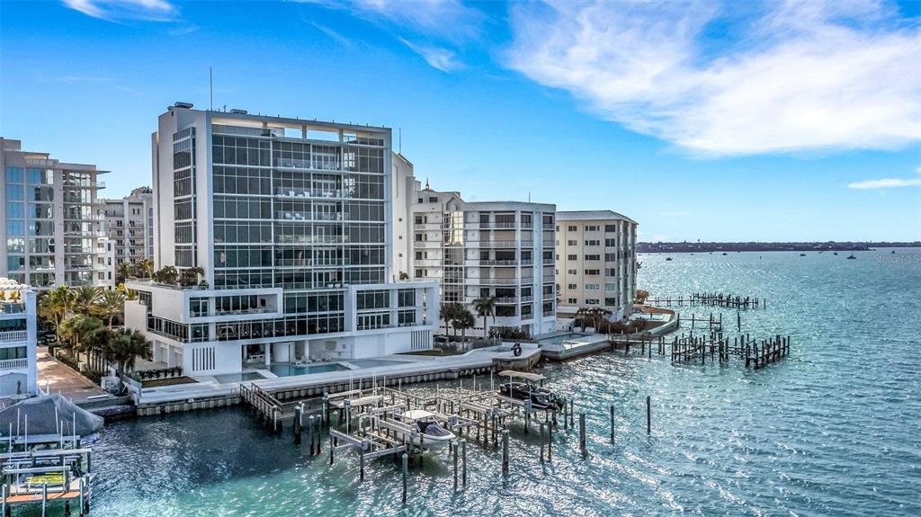 280 GOLDEN GATE POINT UNIT 200, SARASOTA, FL — photo 5 of 30