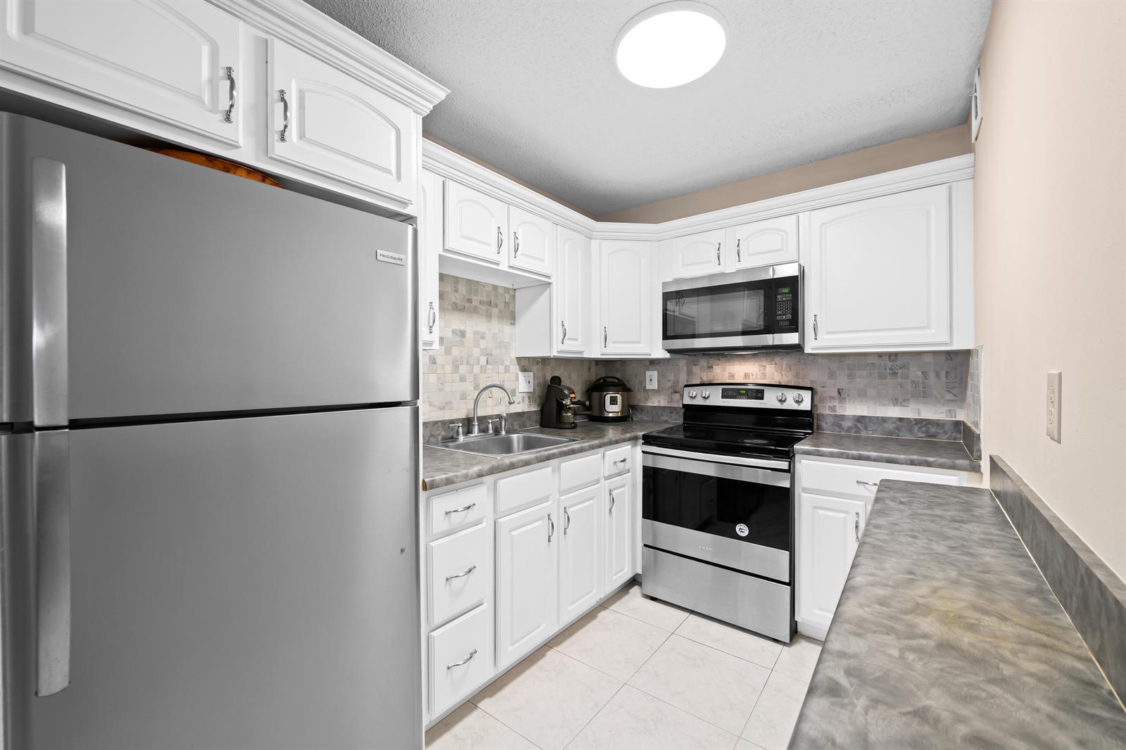5180 E Sabal Palm Boulevard # 239, Tamarac FL 33319