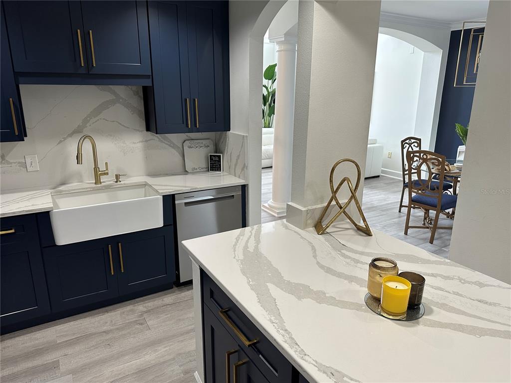 808 3RD AVENUE W UNIT 701, BRADENTON, FL — photo 5 of 30