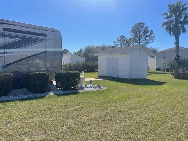 1064 CARAVAN LOOP, POLK CITY, FL — photo 4 of 10