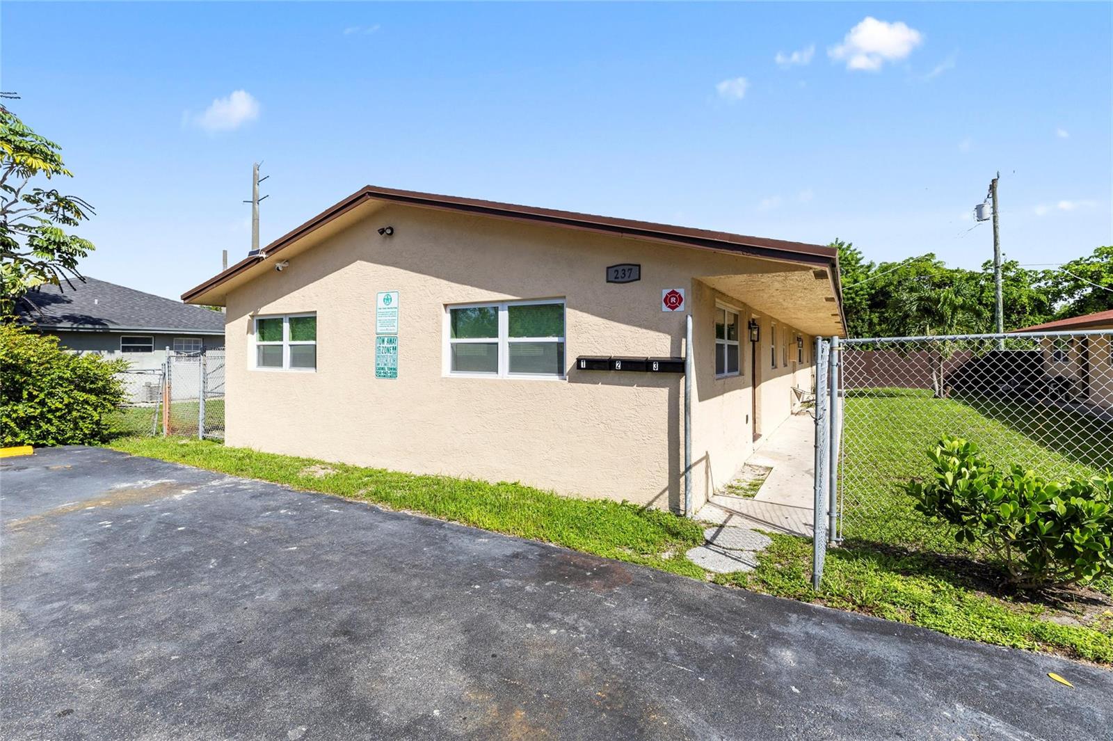 237 NW 12th Court, Pompano Beach FL 33060