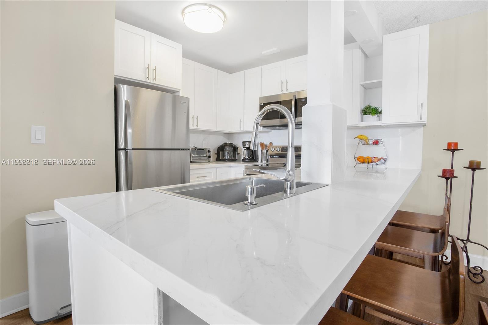 9682 Fontainebleau Blvd # 503, Miami FL 33172