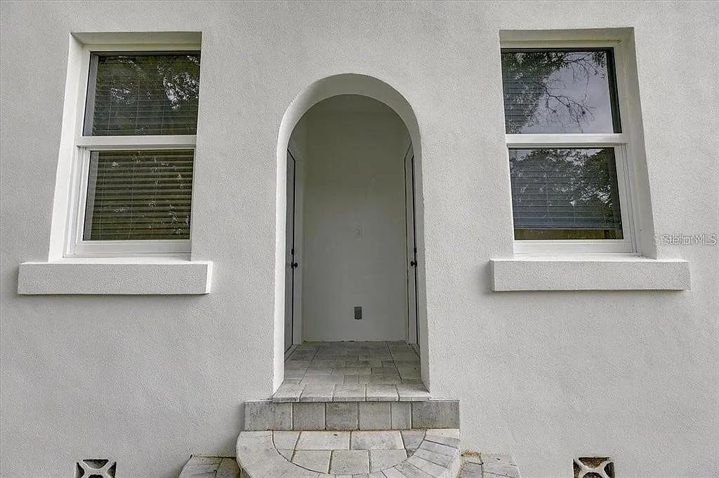 1862 6TH STREET, SARASOTA, FL — photo 4 of 30