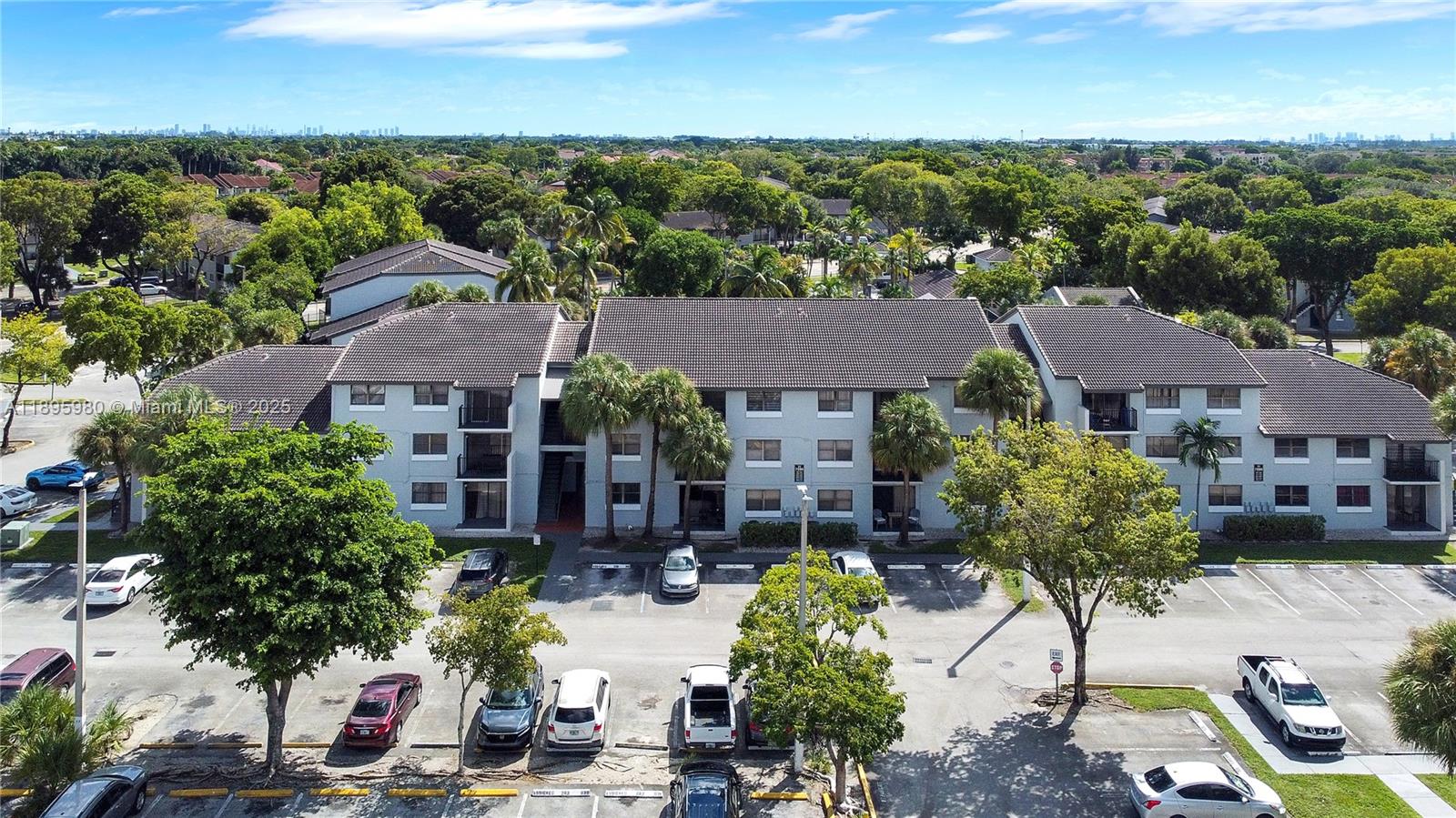 7090 NW 179th St # 109, Hialeah FL 33015
