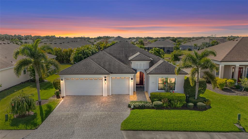 609 ROSEMARY CIRCLE