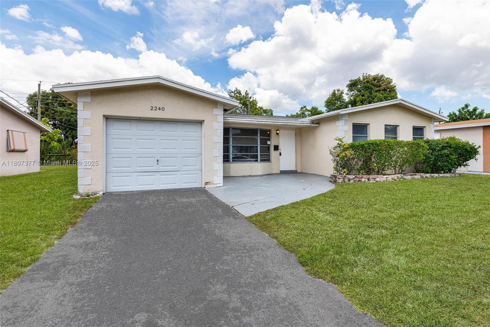 2240 NW 47th Ter, Lauderhill FL 33313
