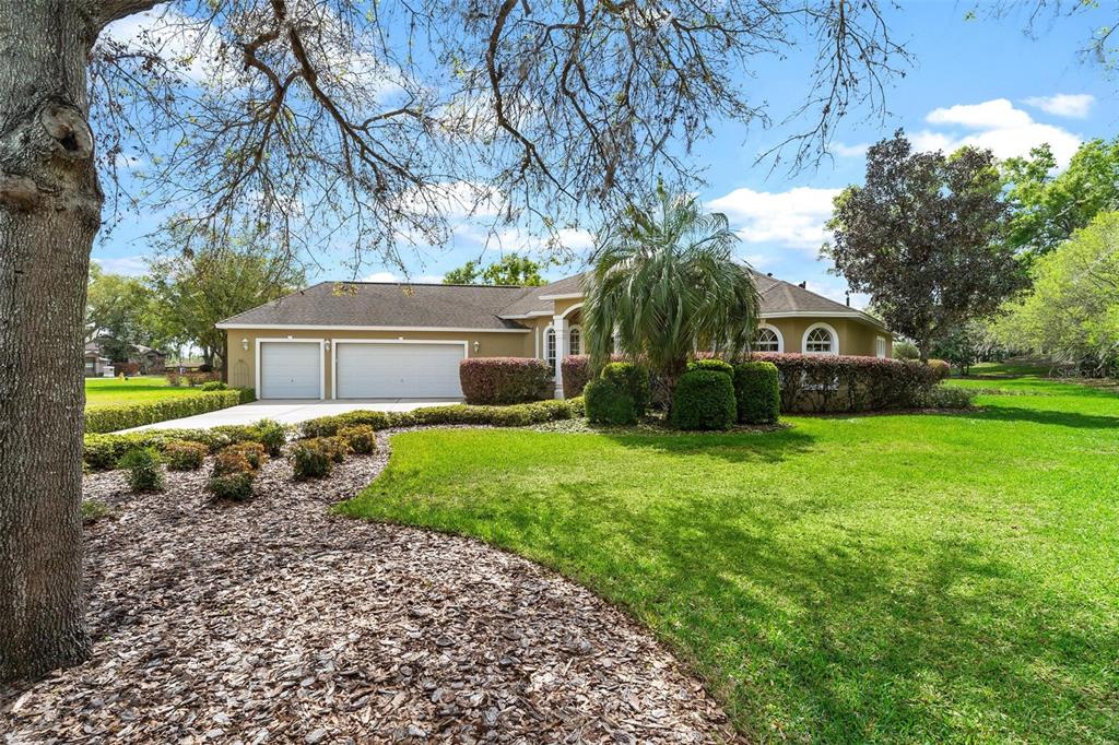 6053 SPINNAKER LOOP, LADY LAKE, FL — photo 3 of 30