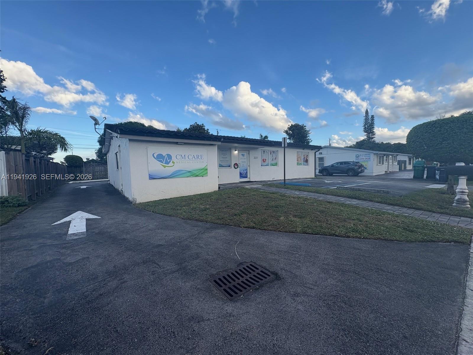 3221 SW 107th Ave, Miami FL 33165