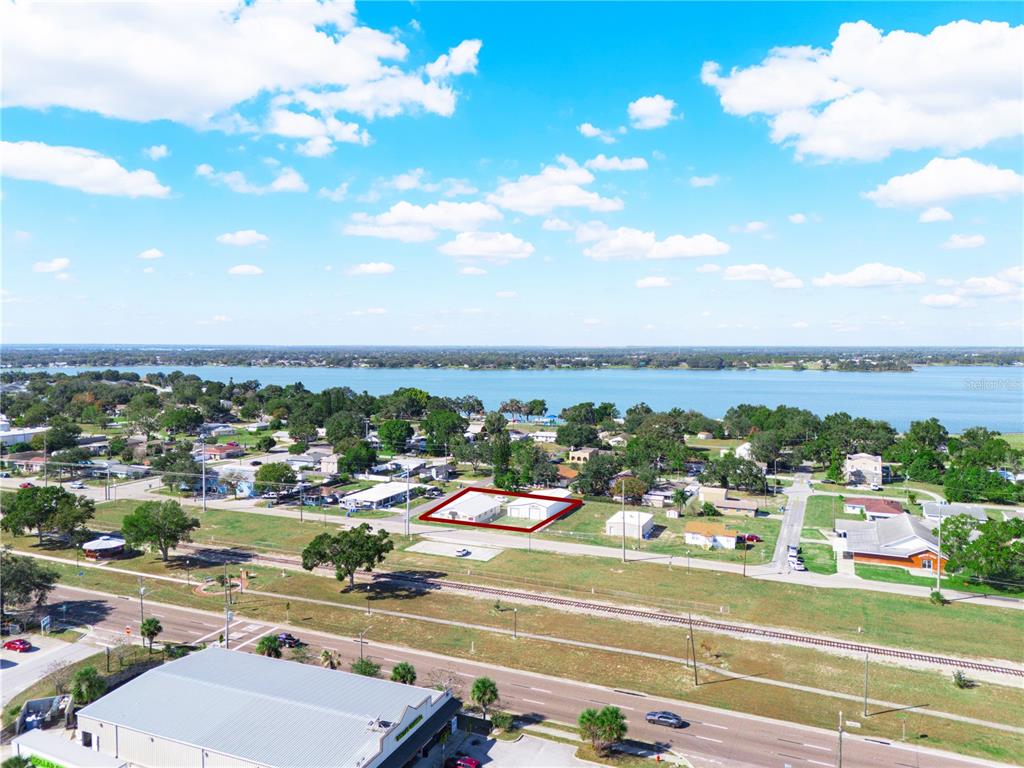109 N 3RD STREET, EAGLE LAKE, FL — photo 4 of 23
