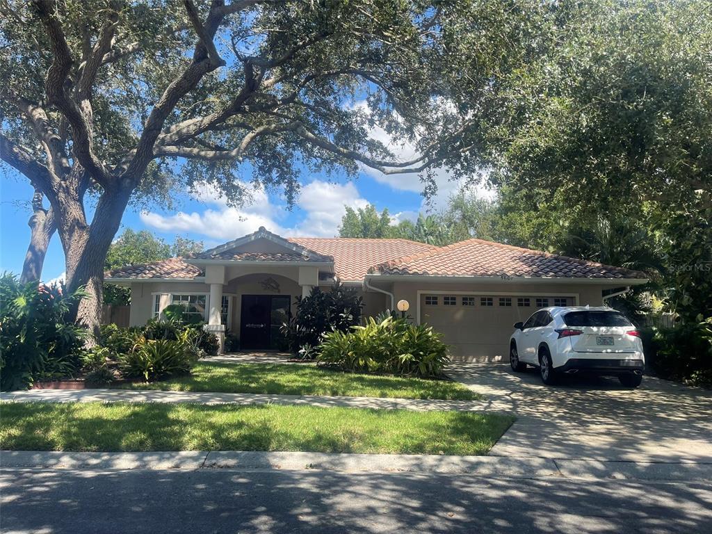5607 OAK GROVE COURT