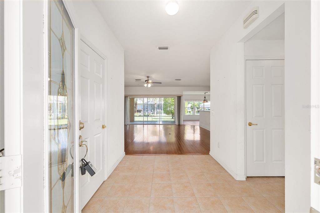 9210 SE 118TH LOOP, SUMMERFIELD, FL — photo 5 of 30