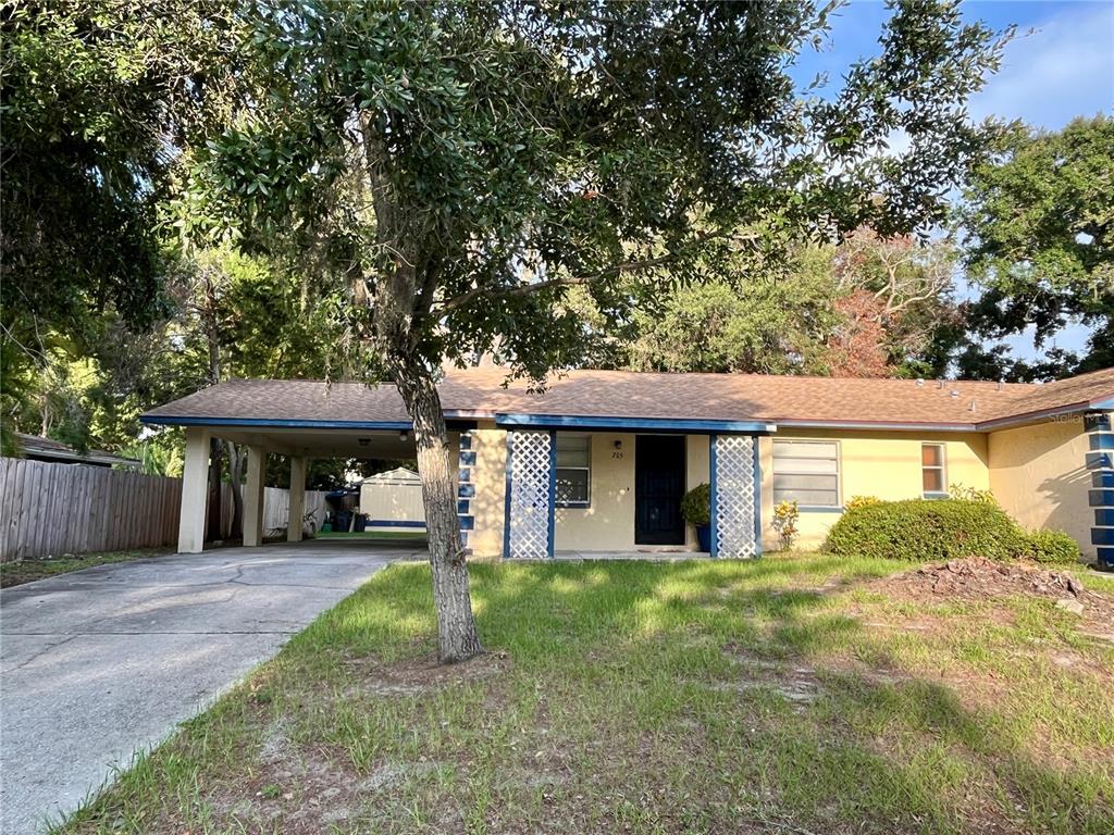 705 BAYOU AVENUE