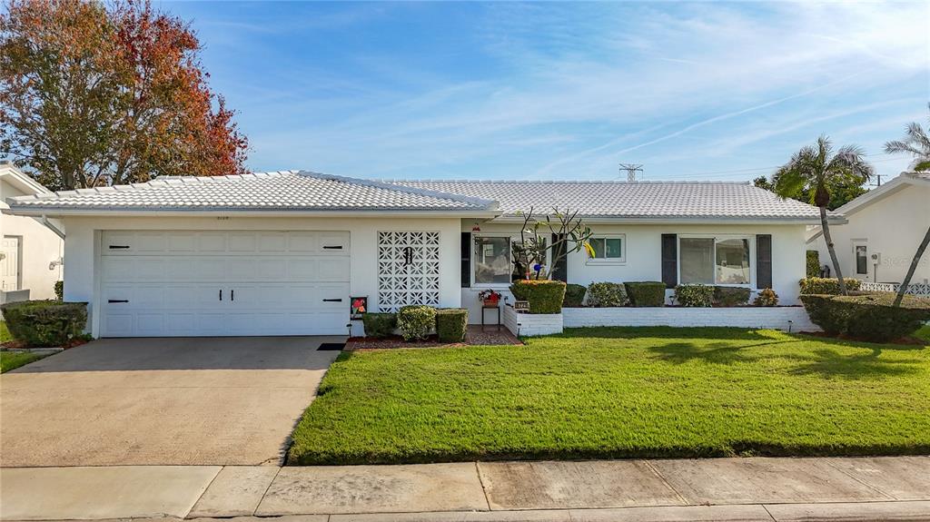 9729 36TH WAY N UNIT 4