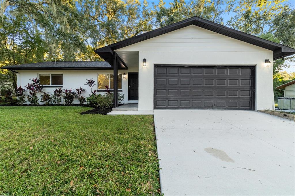 609 HOLLEY STREET, BROOKSVILLE, FL — photo 2 of 27